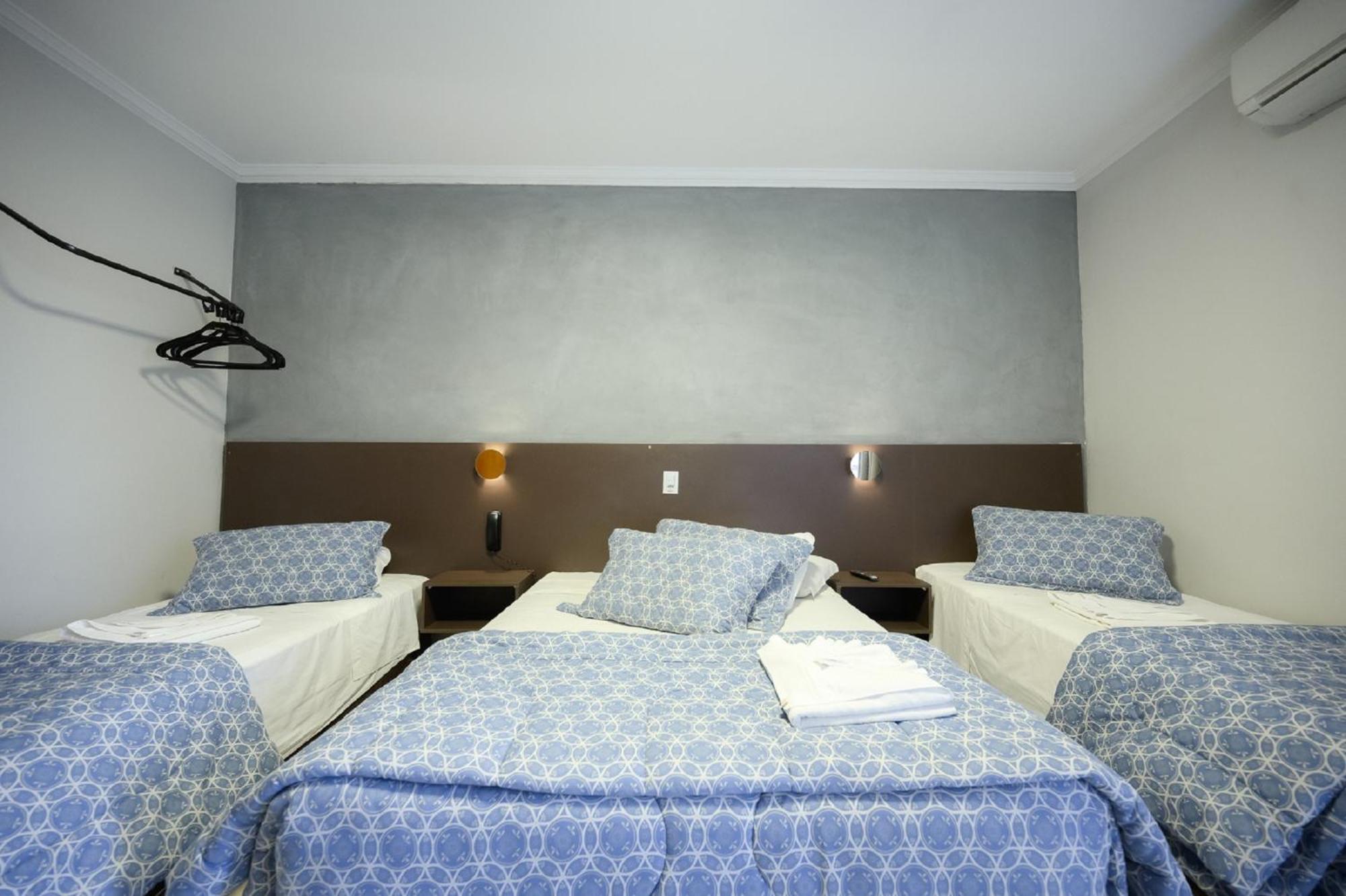 Hotel Universitario ايتابتشننجا المظهر الخارجي الصورة